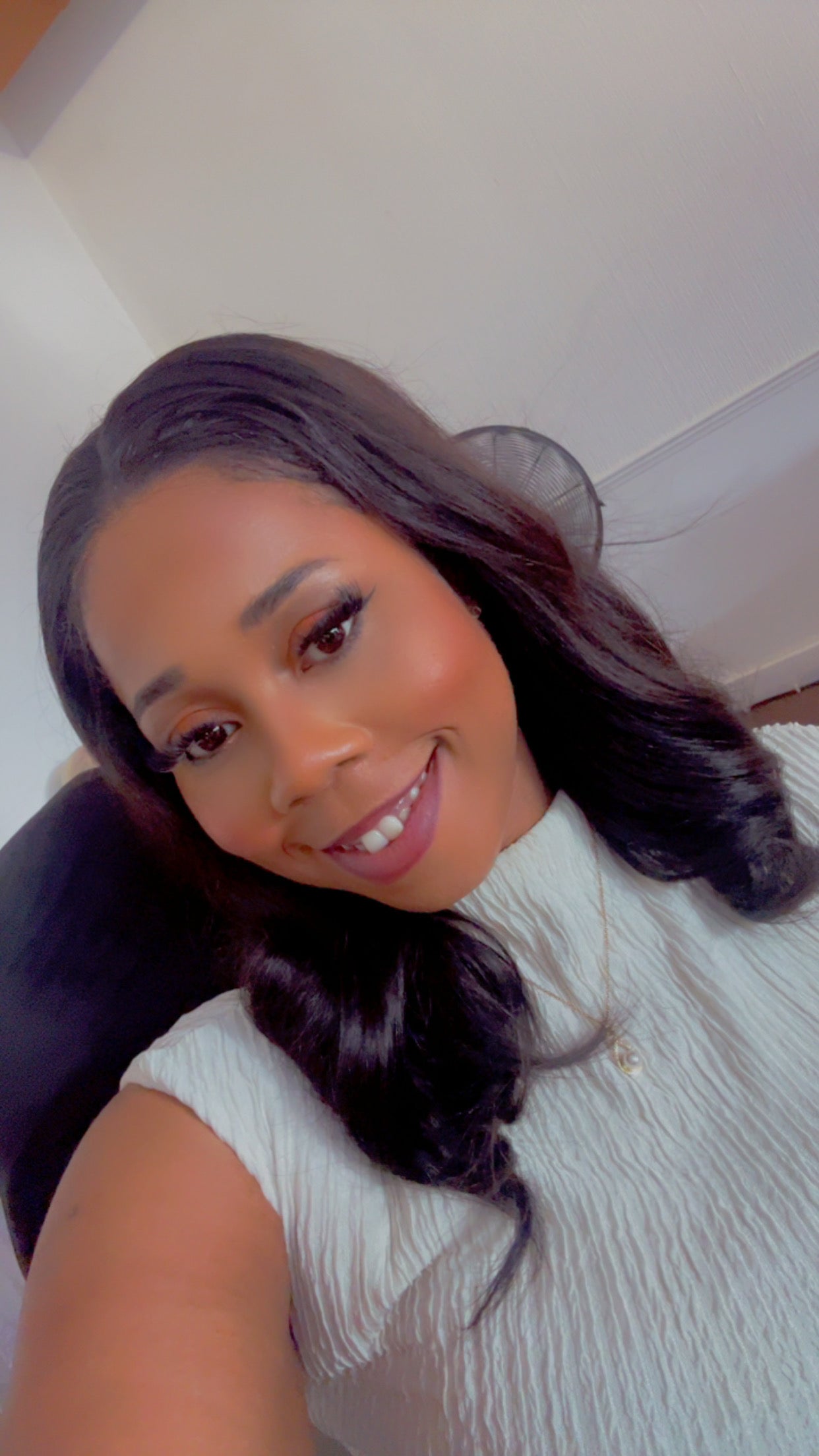 Luxury virgin hair wig body wave natural hair colour 
300g HD Lace