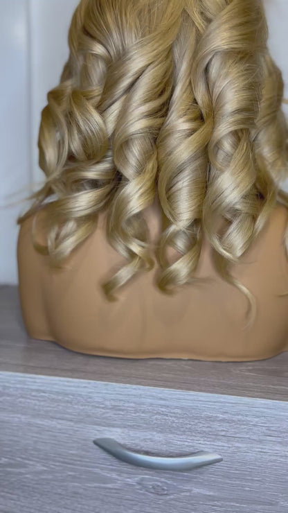 Blonde wavy bob wig, HD lace 7x5 glueless wig